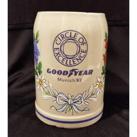 Vtg GOODYEAR CIRCLE OF EXCELLENCE MUNICH 1982 German Stoneware Stein Mug 0.5L - Picture 1 of 8